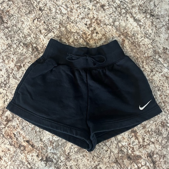 Nike Dark Gray Fleece Shorts - Picture 1 of 4